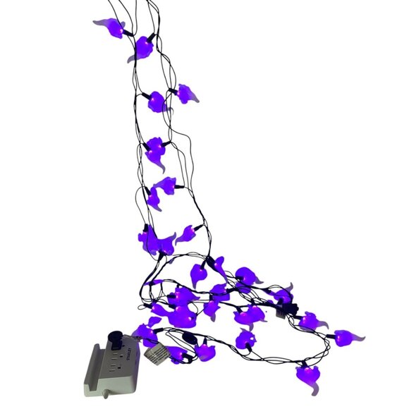 Halloween 34 Ghosts LED String Lights Purple White Glow Table Decor 10ft - Picture 1 of 4